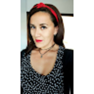 Meet your Posher, Carolina